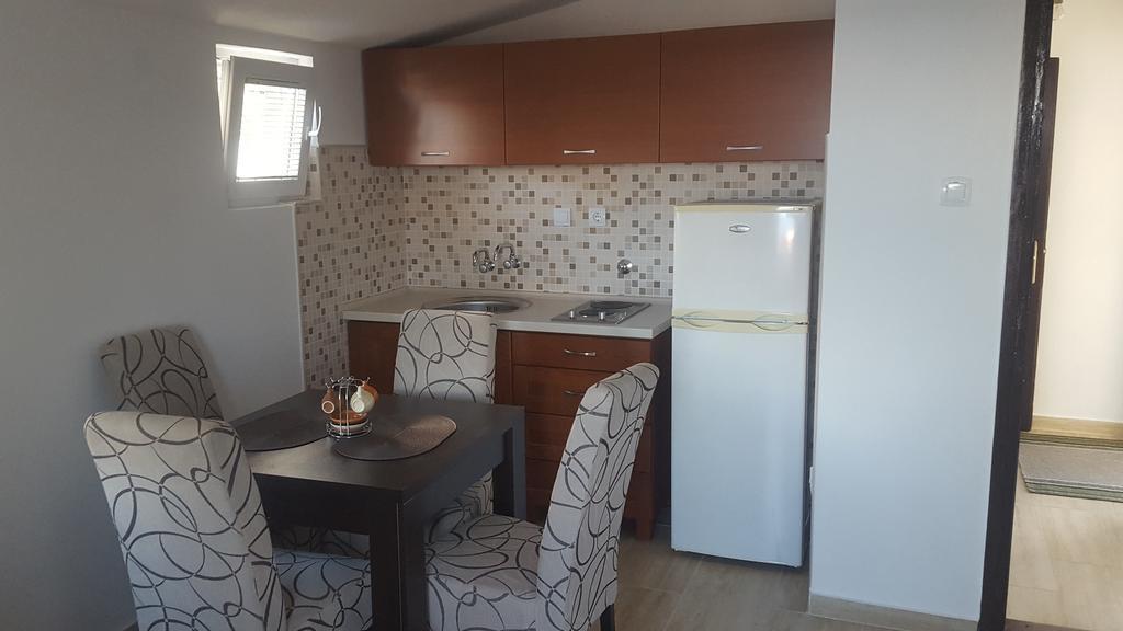 Apartments Diva Добра-Вода Экстерьер фото